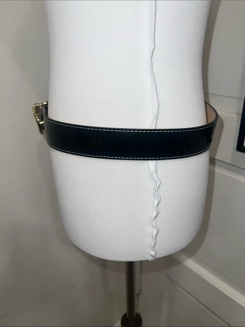 NWOT J. McLaughlin Black Leather Belt Size S